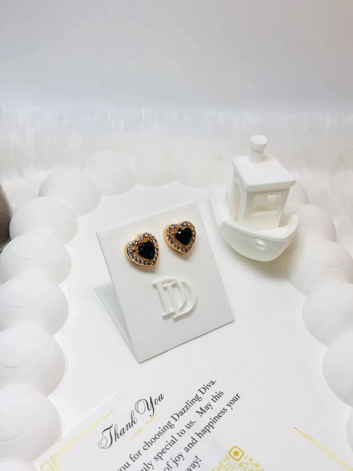 Black heart glow stud - Image 4