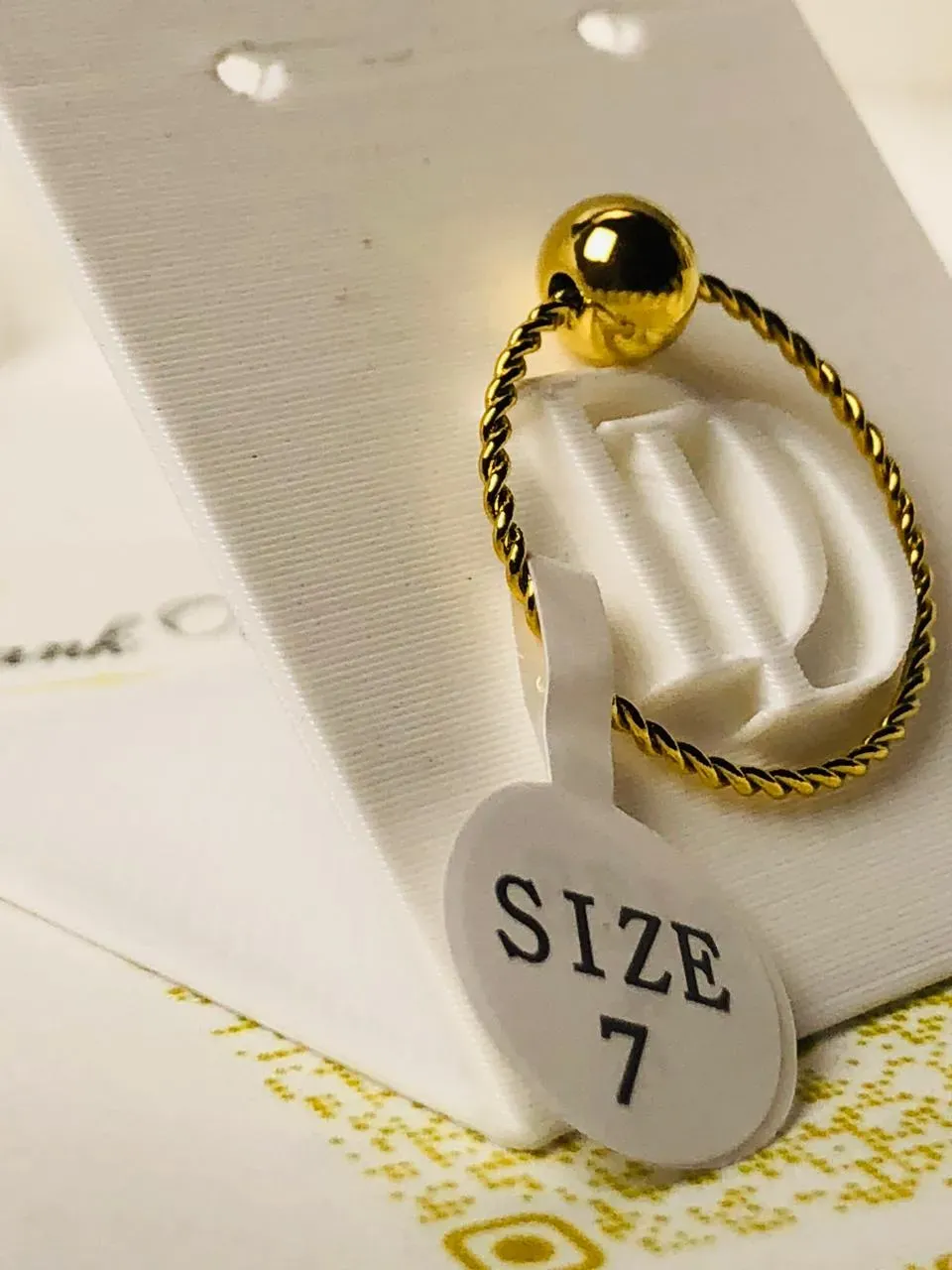 Golden orb ring - Image 2