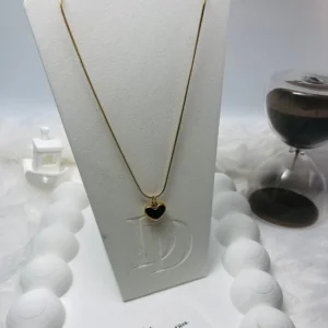 Heart pendant chain (black)