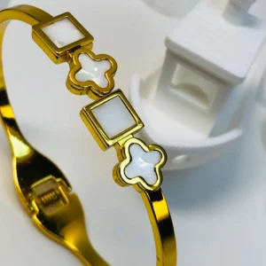 Clover square fusion bangle(Adults)